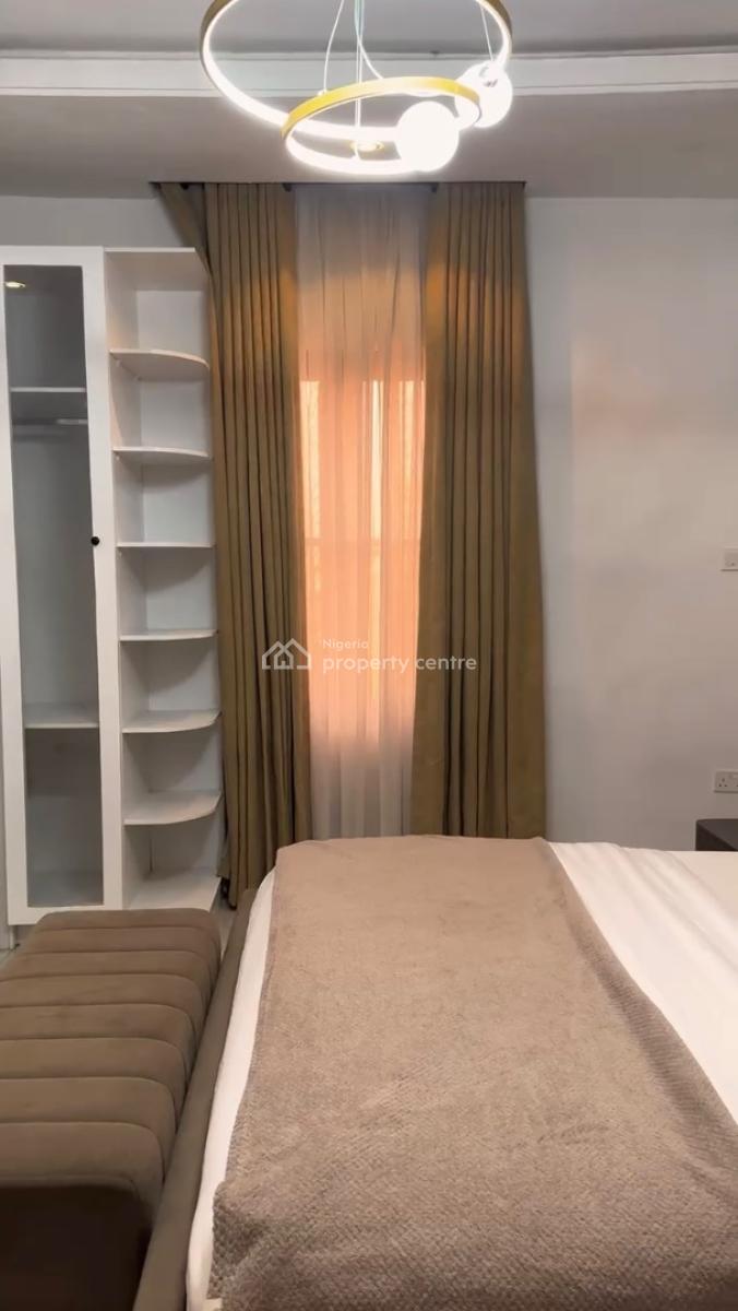 Spacious 2 Bedroom Apartments with Ps5 and Washing Machine, Lekki Phase 1, Lekki, Lagos, Flat / Apartment Short Let