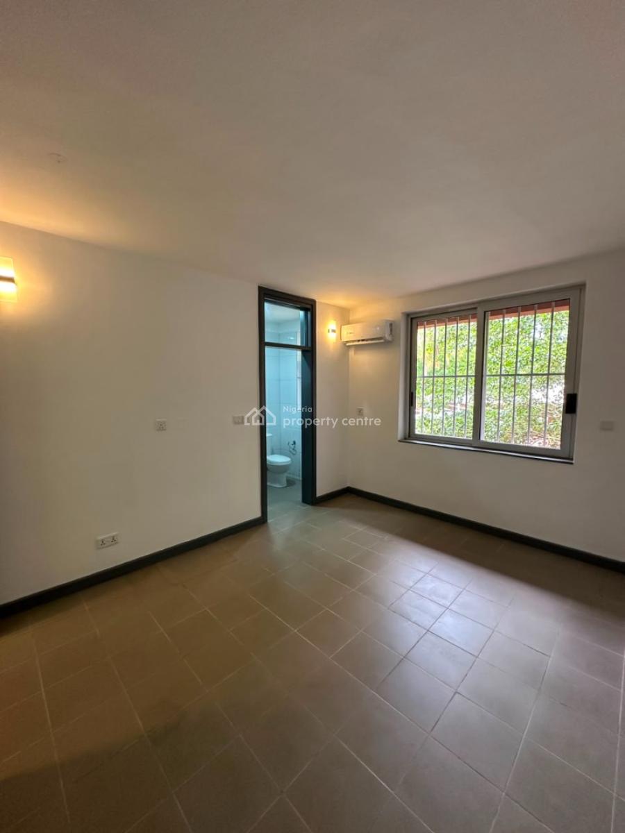 Well-maintained 3-bedroom Terrace Apartment with Bq, Ikoyi, Lagos, Flat / Apartment for Rent