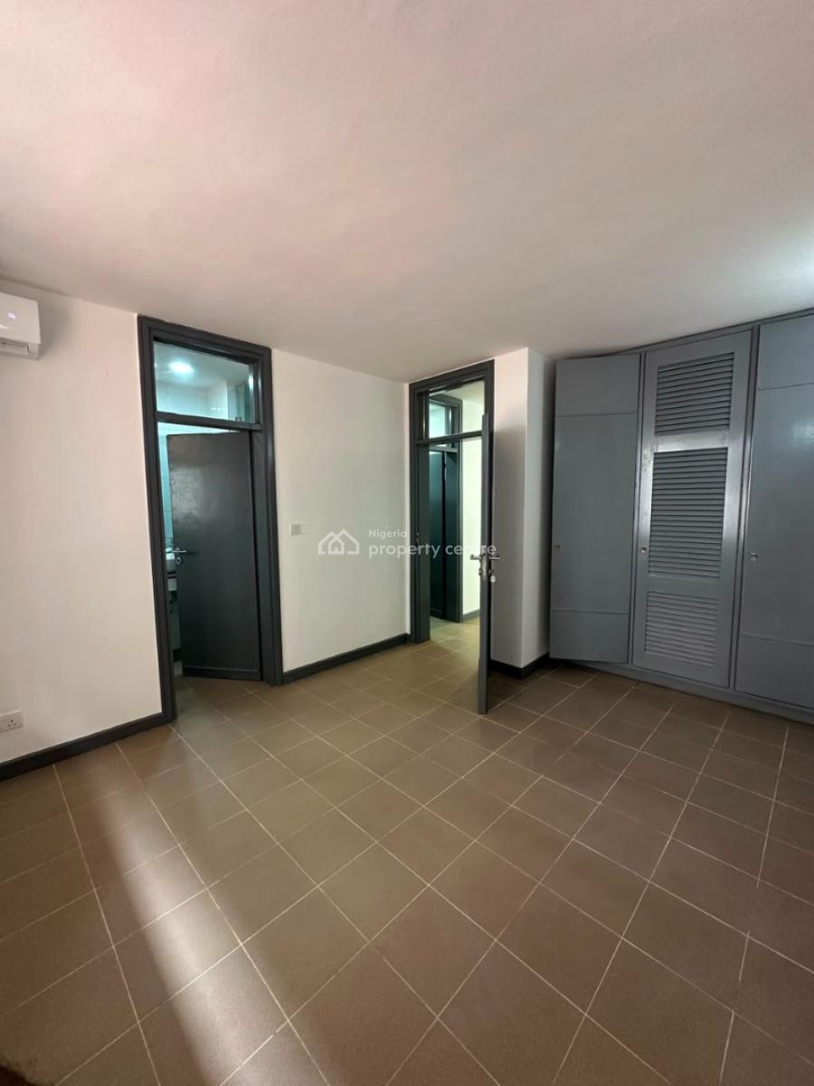 Well-maintained 3-bedroom Terrace Apartment with Bq, Ikoyi, Lagos, Flat / Apartment for Rent