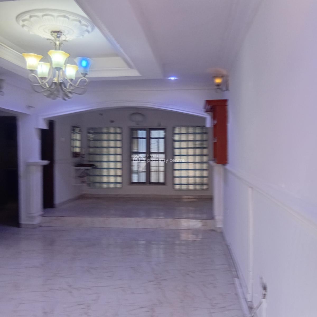 Luxurious Spacious 4bedroom Flat Upstairs, Unity Estate, Off Cooperative Villa Estate, Badore, Ajah, Lagos, Flat / Apartment for Rent