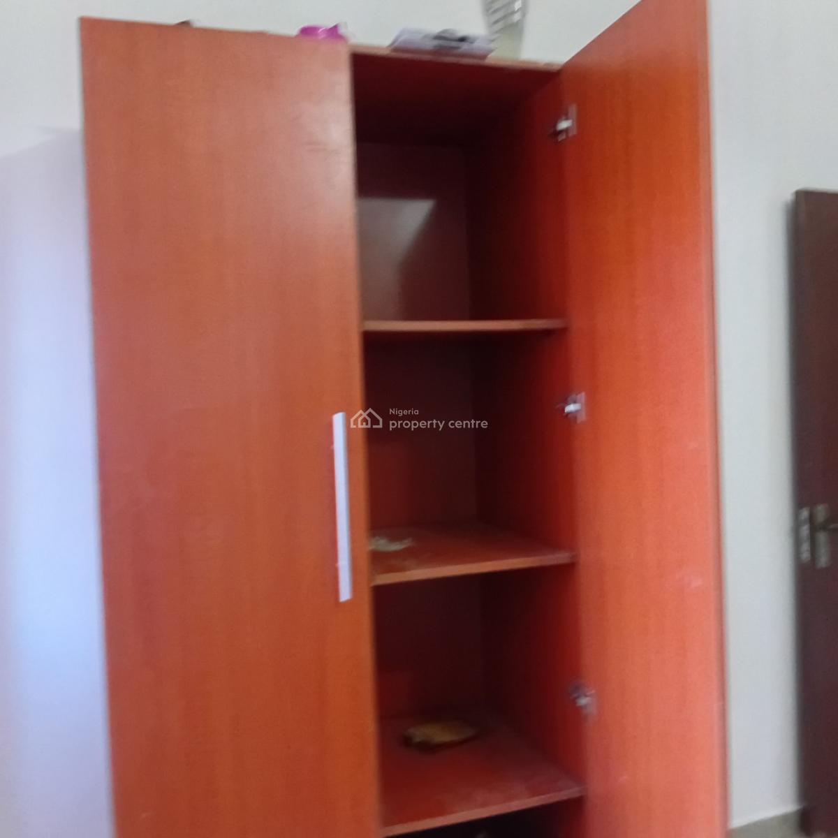Luxurious Spacious 4bedroom Flat Upstairs, Unity Estate, Off Cooperative Villa Estate, Badore, Ajah, Lagos, Flat / Apartment for Rent
