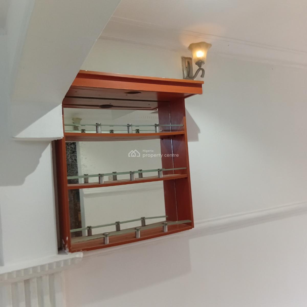 Luxurious Spacious 4bedroom Flat Upstairs, Unity Estate, Off Cooperative Villa Estate, Badore, Ajah, Lagos, Flat / Apartment for Rent