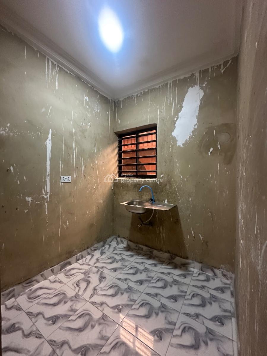 Newly Built 2 Bed Room Flat, Ofo Street, Pedro, Gbagada, Lagos, Flat / Apartment for Rent