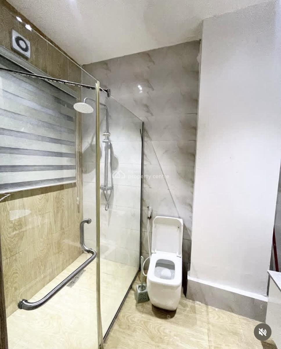 Luxurious 3 Bedroom Apartment with Pool,gym,elevator and Bq, Lekki Right, Lekki, Lagos, Flat / Apartment for Rent