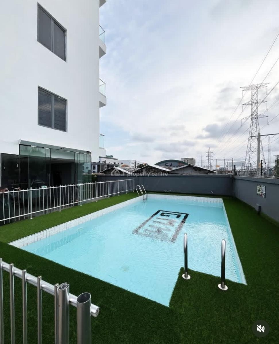 Luxurious 3 Bedroom Apartment with Pool,gym,elevator and Bq, Lekki Right, Lekki, Lagos, Flat / Apartment for Rent