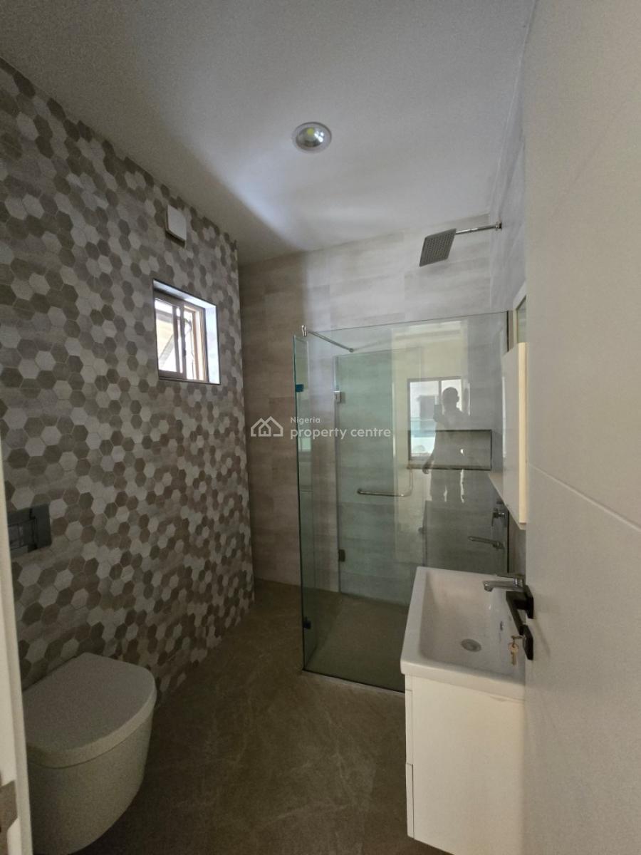 Newly Built Serviced 5 Bedroom Semi-detached House with a Room Bq, Banana Island, Ikoyi, Lagos, Semi-detached Duplex for Rent