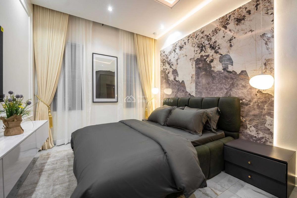 Fully-furnished Luxury Spacious 1 Bedroom Apartment with Pool & Gym, Lekki Phase 1, Lekki, Lagos, Mini Flat (room and Parlour) for Sale