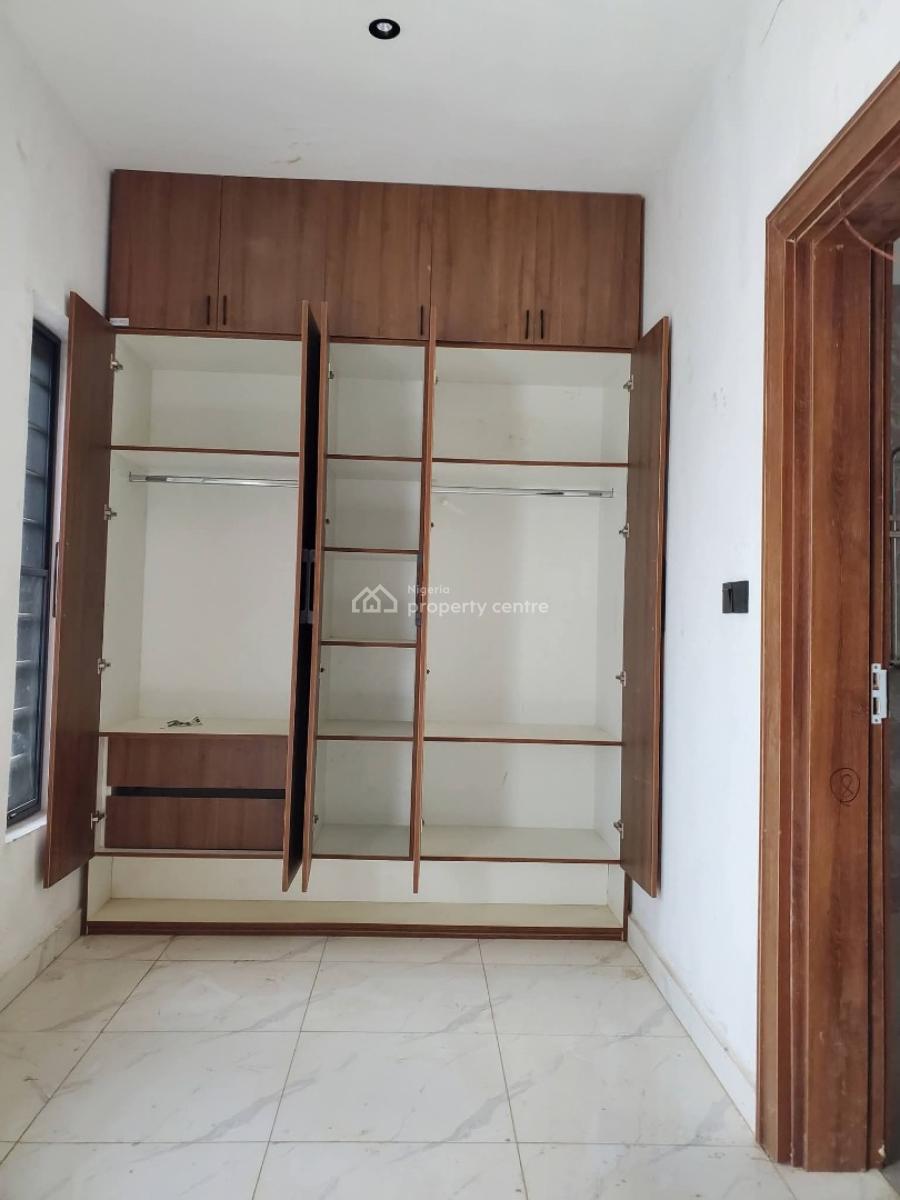 Spacious 5 Bedroom with Compound Space, Secured and Serene Area, Katampe Extension, Katampe, Abuja, Terraced Duplex for Rent
