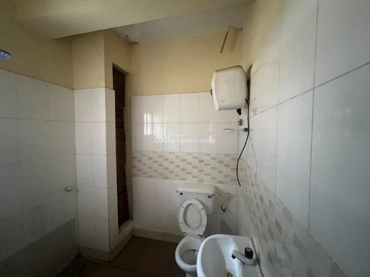 3 Bedrooms Apartment, Ikota Villa Estate, Lekki, Lagos, Flat / Apartment for Rent