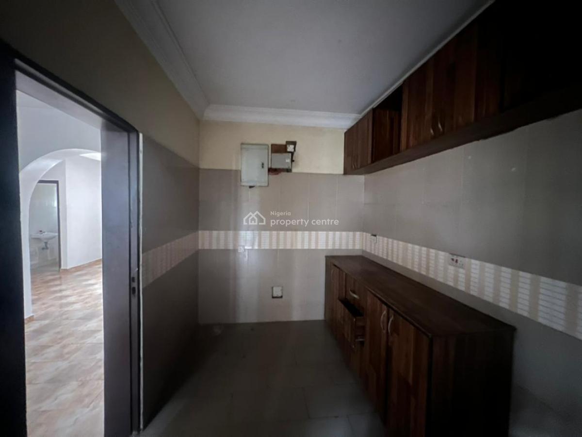 3 Bedrooms Apartment, Ikota Villa Estate, Lekki, Lagos, Flat / Apartment for Rent