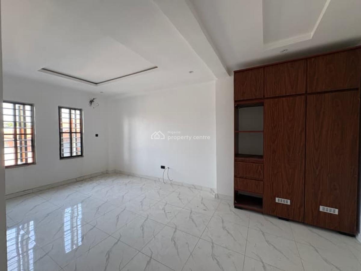 Well Finished 2 Bedroom Apartment, Igbo Efon, Lekki, Lagos, Flat / Apartment for Sale
