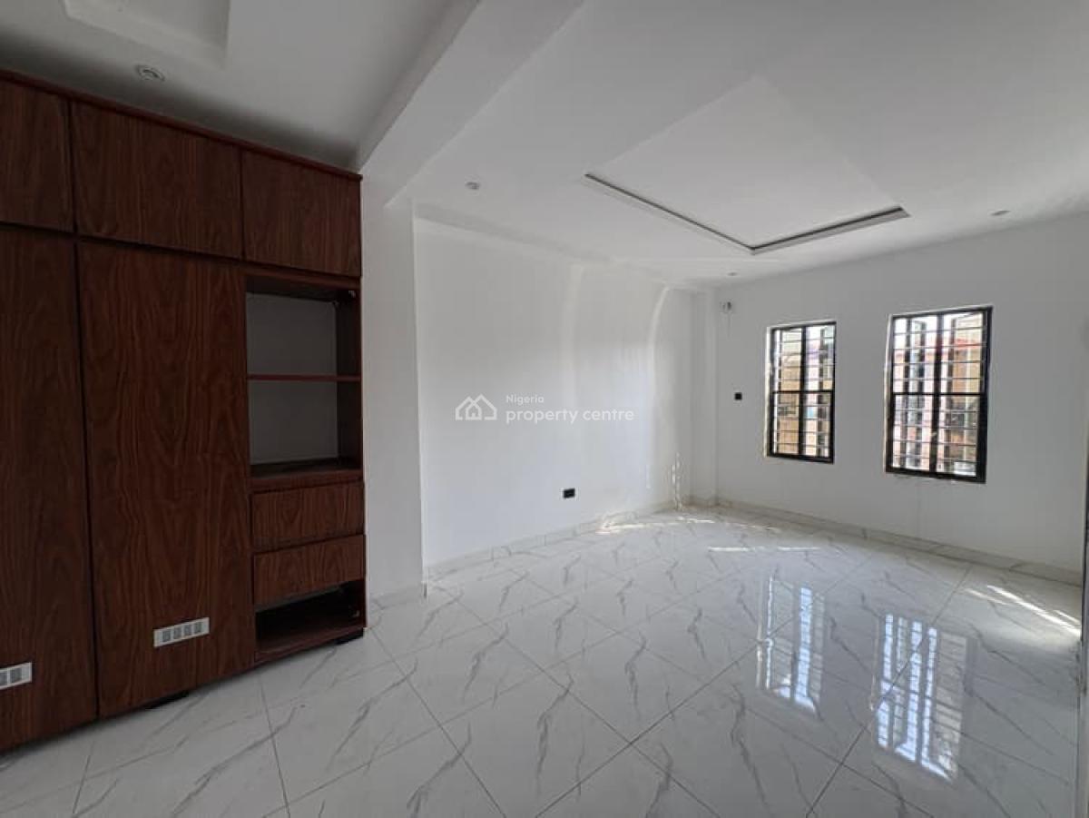 Well Finished 2 Bedroom Apartment, Igbo Efon, Lekki, Lagos, Flat / Apartment for Sale
