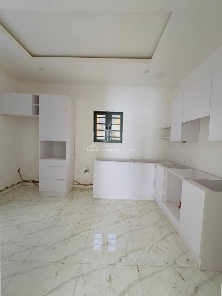 Newly Built 3 Bedroom Apartment with Bq, Gbagada, Lagos, Flat / Apartment for Sale