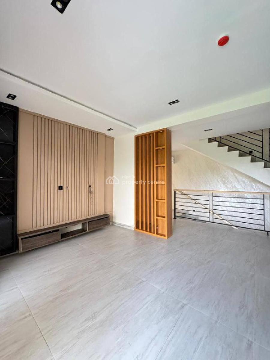 Newly  Built Duplex 4 Bedroom Terrace , Penthouse with Elevator and Bq, Obanikoro, Shomolu, Lagos, Terraced Duplex for Sale