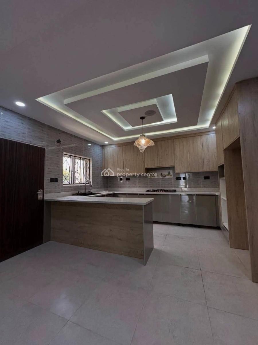 Spacious 6 Bedroom Fully Detached Contemporary Duplex with Bq., Apo, Abuja, Detached Duplex for Sale