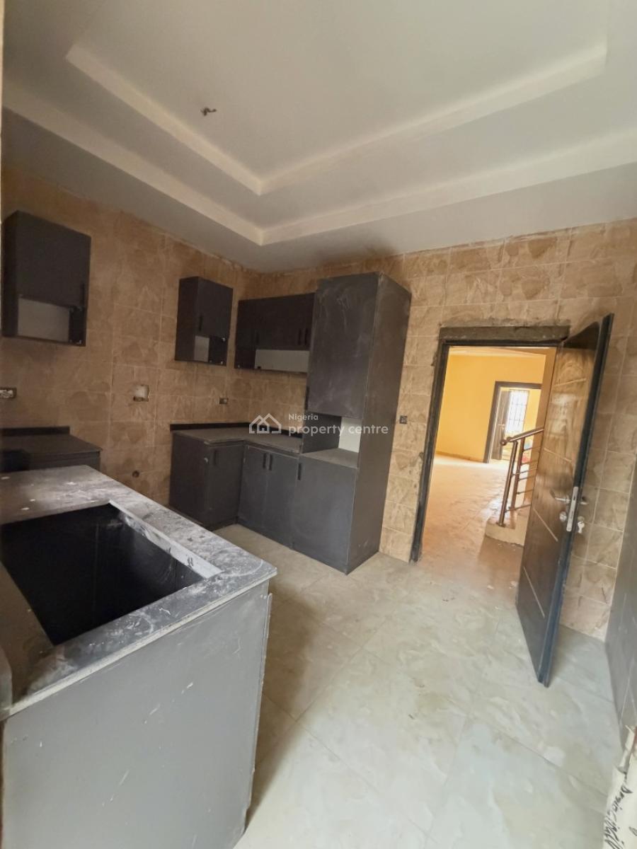 4 Bedrooms Terrace Duplex with Bq, Jahi, Abuja, Terraced Duplex for Rent