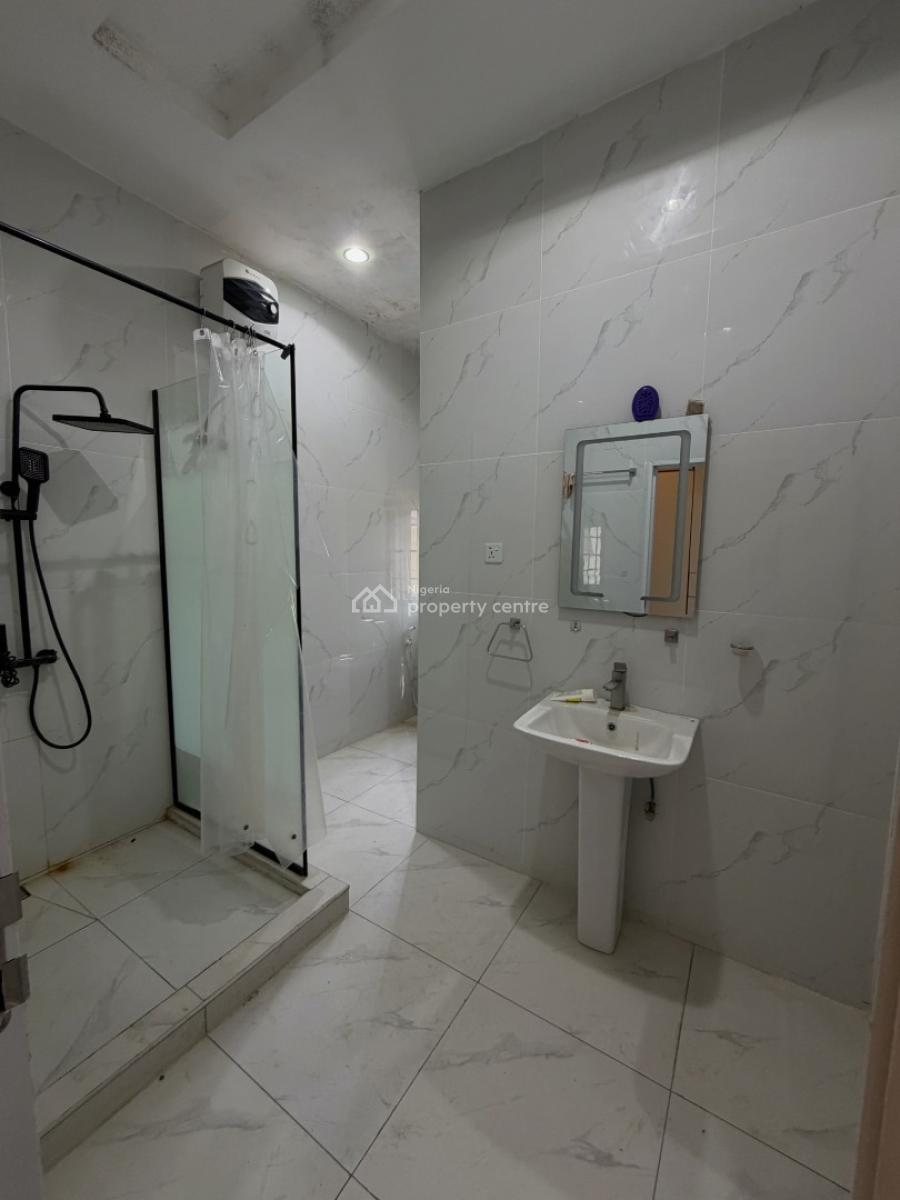 4 Bedrooms Terrace Duplex with Bq, Guzape District, Abuja, Terraced Duplex for Rent