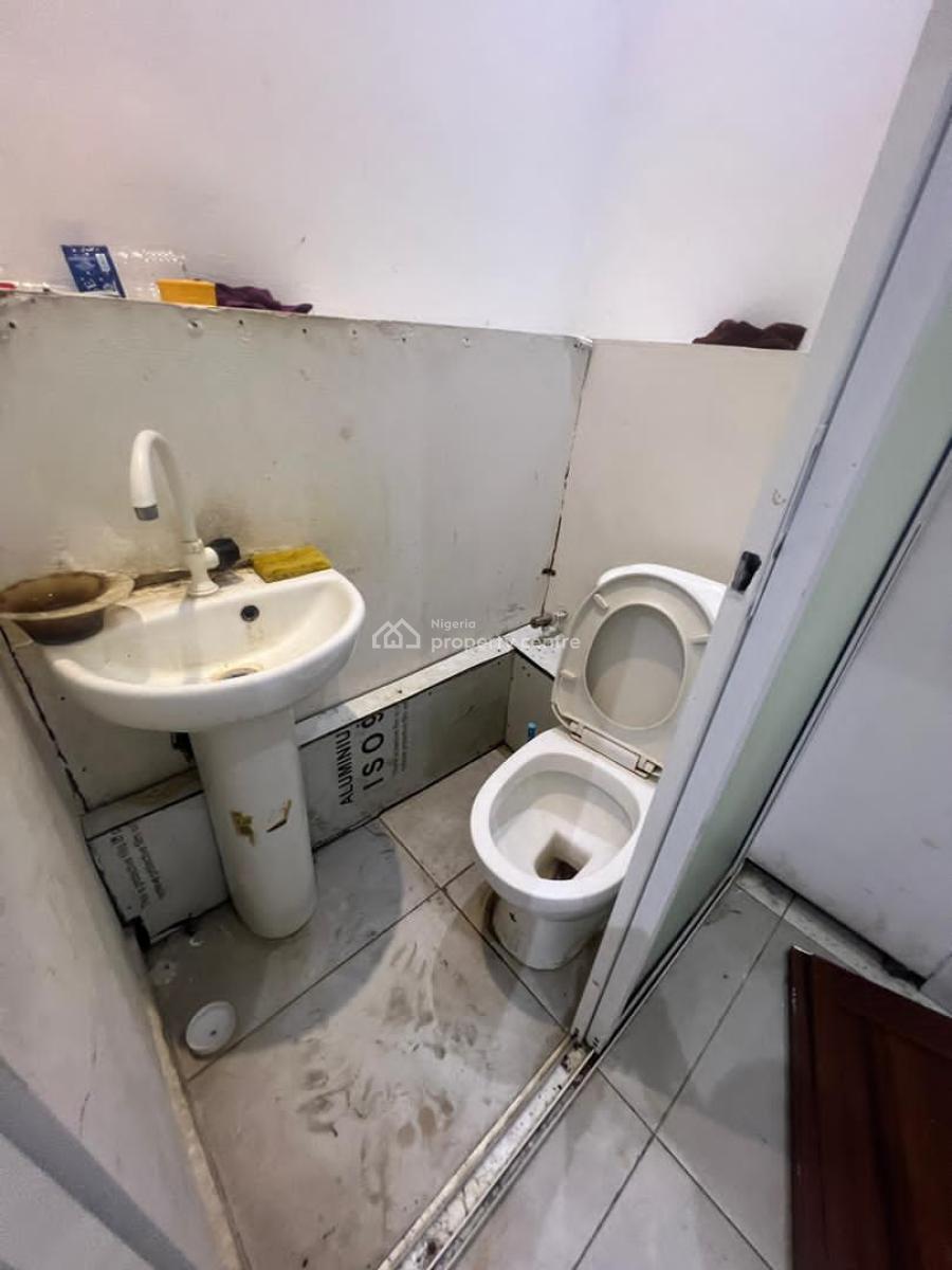 2 Bedroom Flat Ground Floor for Commercial Use, Adebayo Doherty Road Lekki Phase 1, Lekki Phase 1, Lekki, Lagos, Office Space for Rent