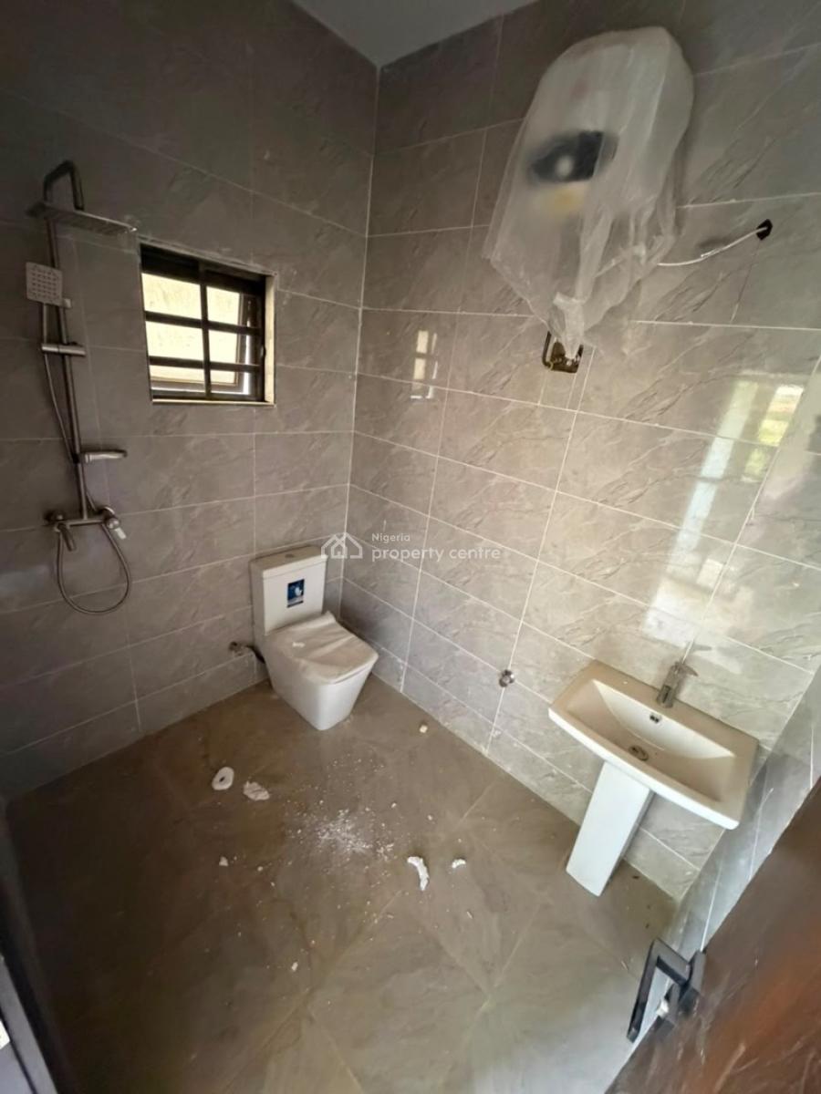 Luxury 4 Bedroom Terrace Apartment with Bq, Gaduwa, Abuja, Terraced Duplex for Sale