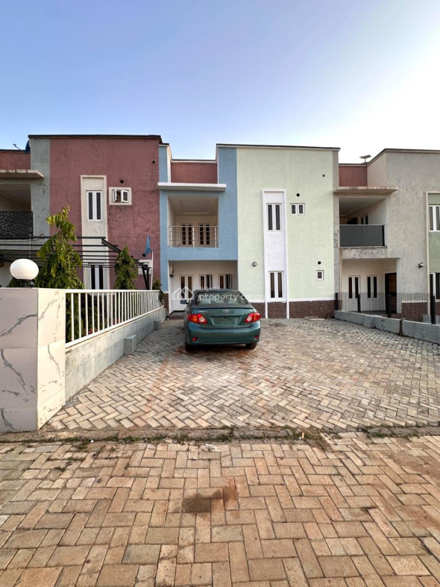 Well Finished 4 Bedroom Terrace Duplex, Gwarinpa Extension, Gwarinpa, Abuja, Terraced Duplex for Rent