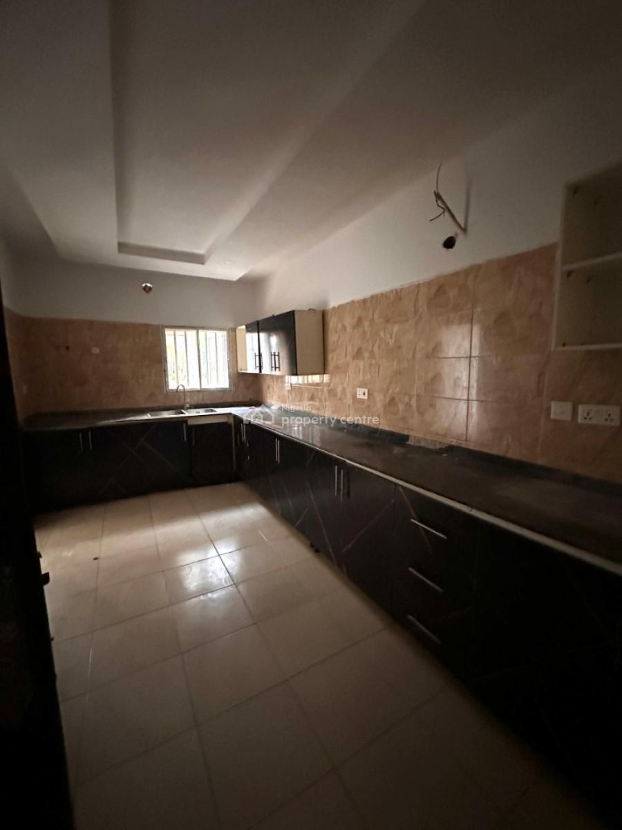 Well Finished 4 Bedroom Terrace Duplex, Gwarinpa Extension, Gwarinpa, Abuja, Terraced Duplex for Rent