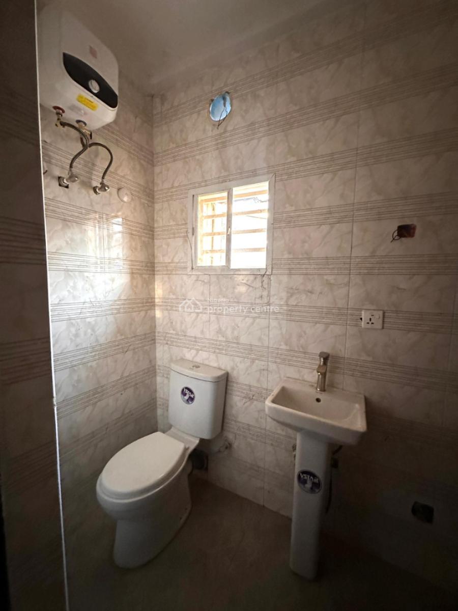 Well Finished 4 Bedroom Terrace Duplex, Gwarinpa Extension, Gwarinpa, Abuja, Terraced Duplex for Rent
