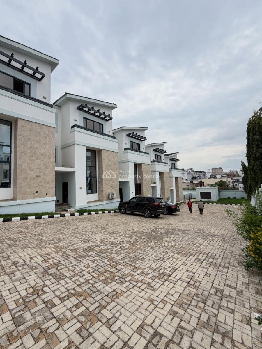 Newly Built 4 Bedrooms Terraced Duplex with a Bq & Swimming Pool, Guzape District, Abuja, Terraced Duplex for Rent