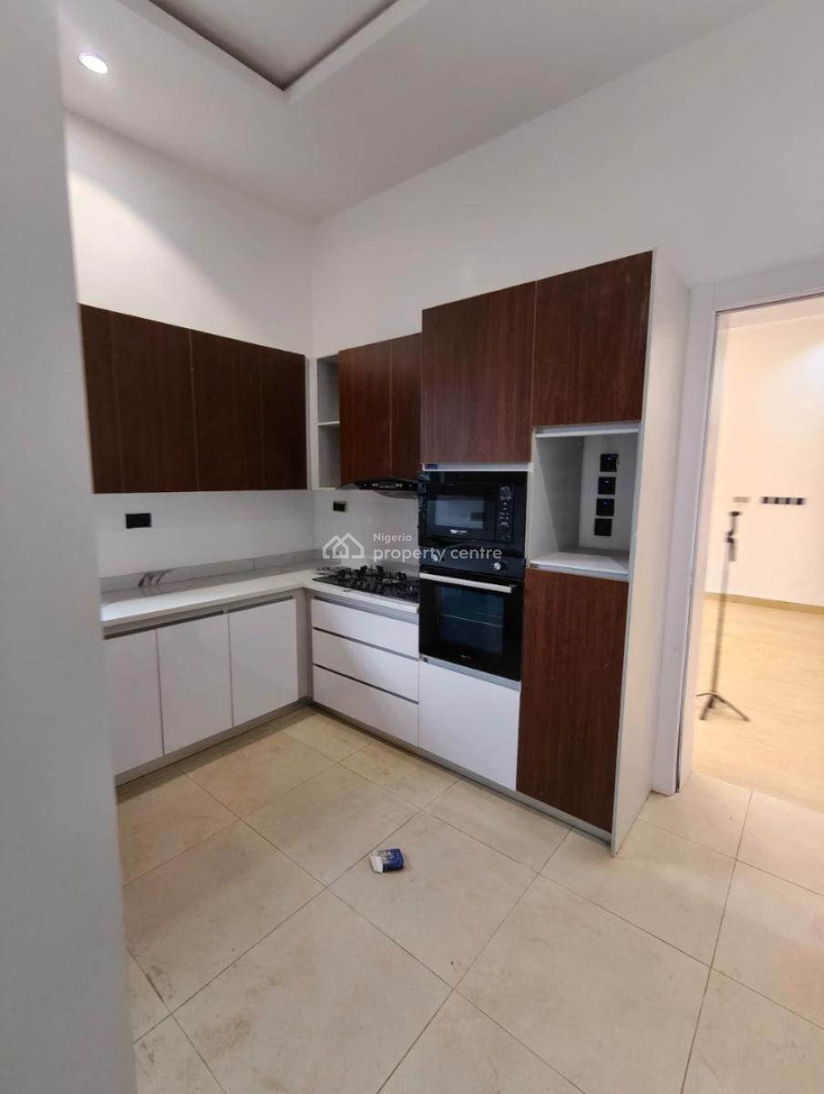Excellently Built 3 Bedroom Apartment with Bq in a Secured Area, Ikeja Gra, Ikeja, Lagos, Flat / Apartment for Sale