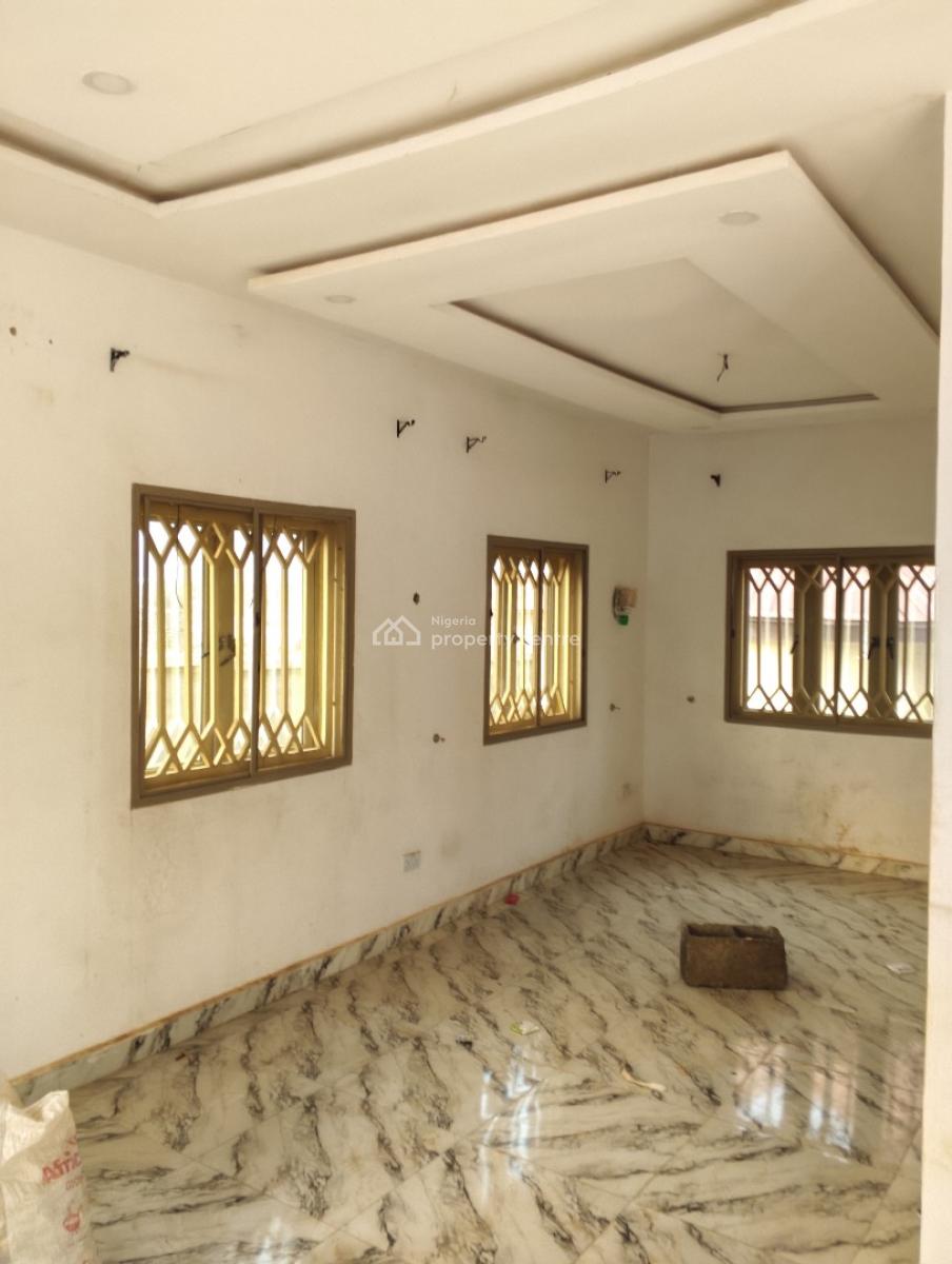 3 Bedroom Fully Detached Bungalow with 2 Self Contain & Security House, Pyakasa, Lugbe District, Abuja, Detached Bungalow for Rent