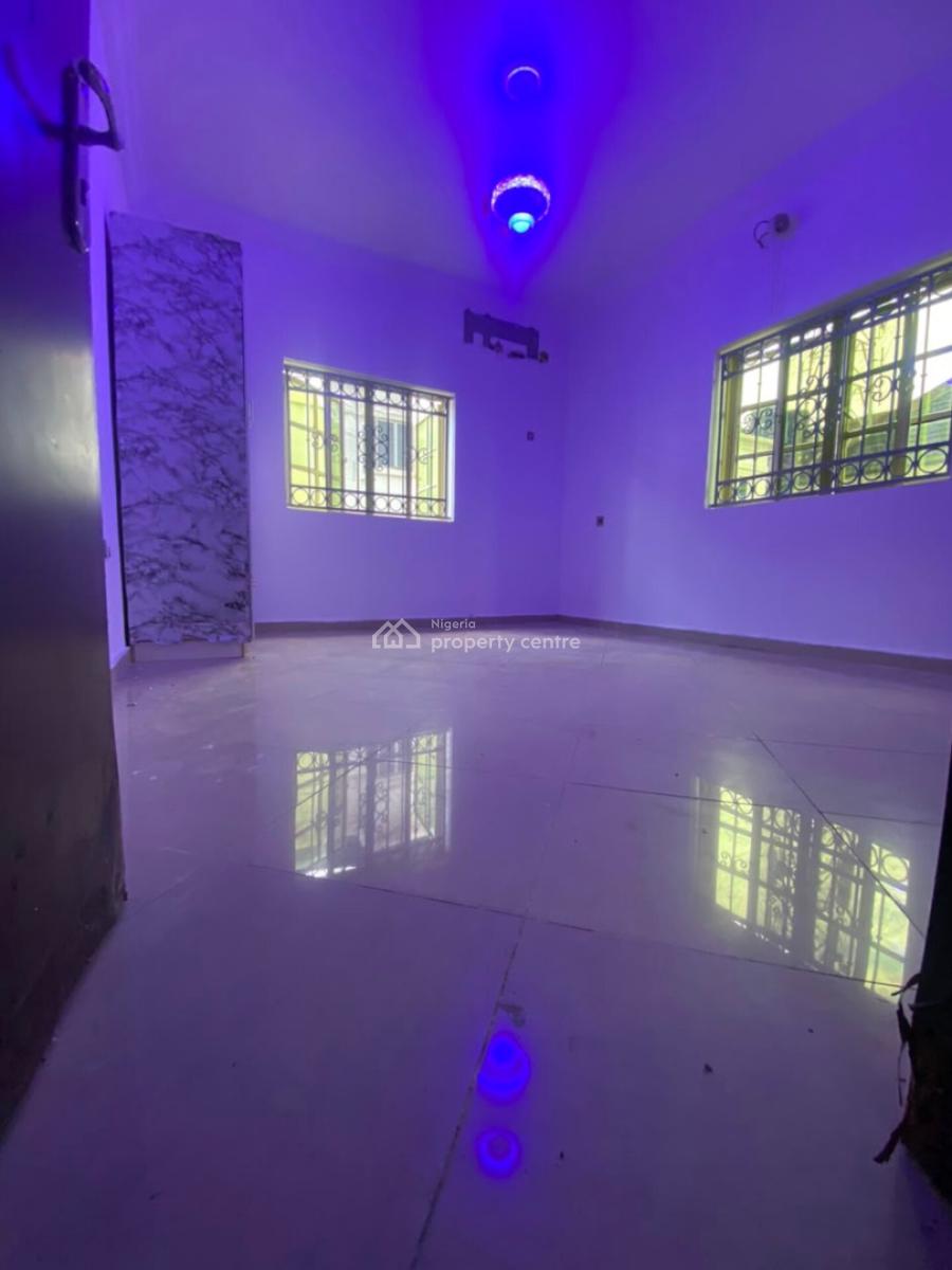 Spacious Room Upstairs, Oral Estate, Eleganza Bus Stop, Ikota, Lekki, Lagos, Self Contain (single Rooms) for Rent