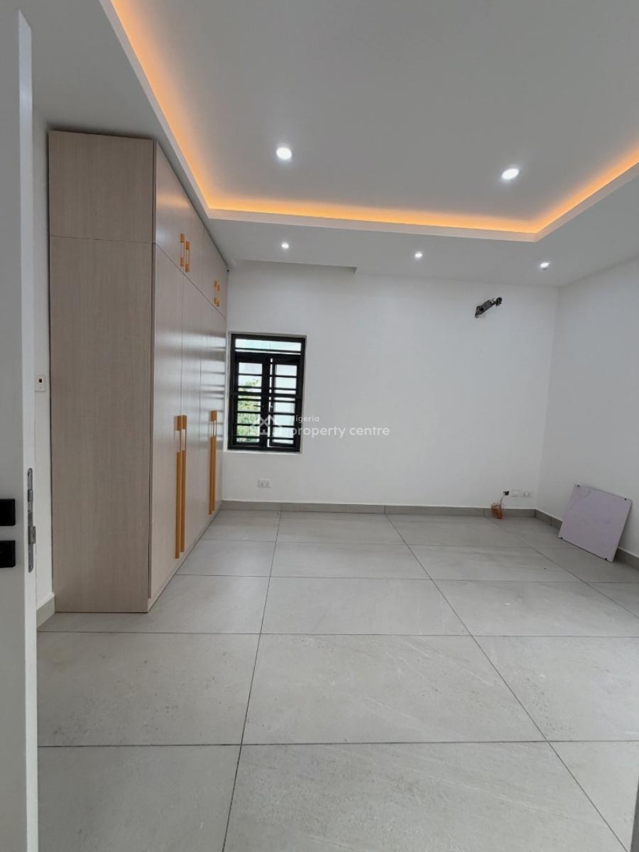 Newly Built 4 Bedroom Terrace Duplex with Private Compound and Room Bq, Guzape District, Abuja, Terraced Duplex for Rent