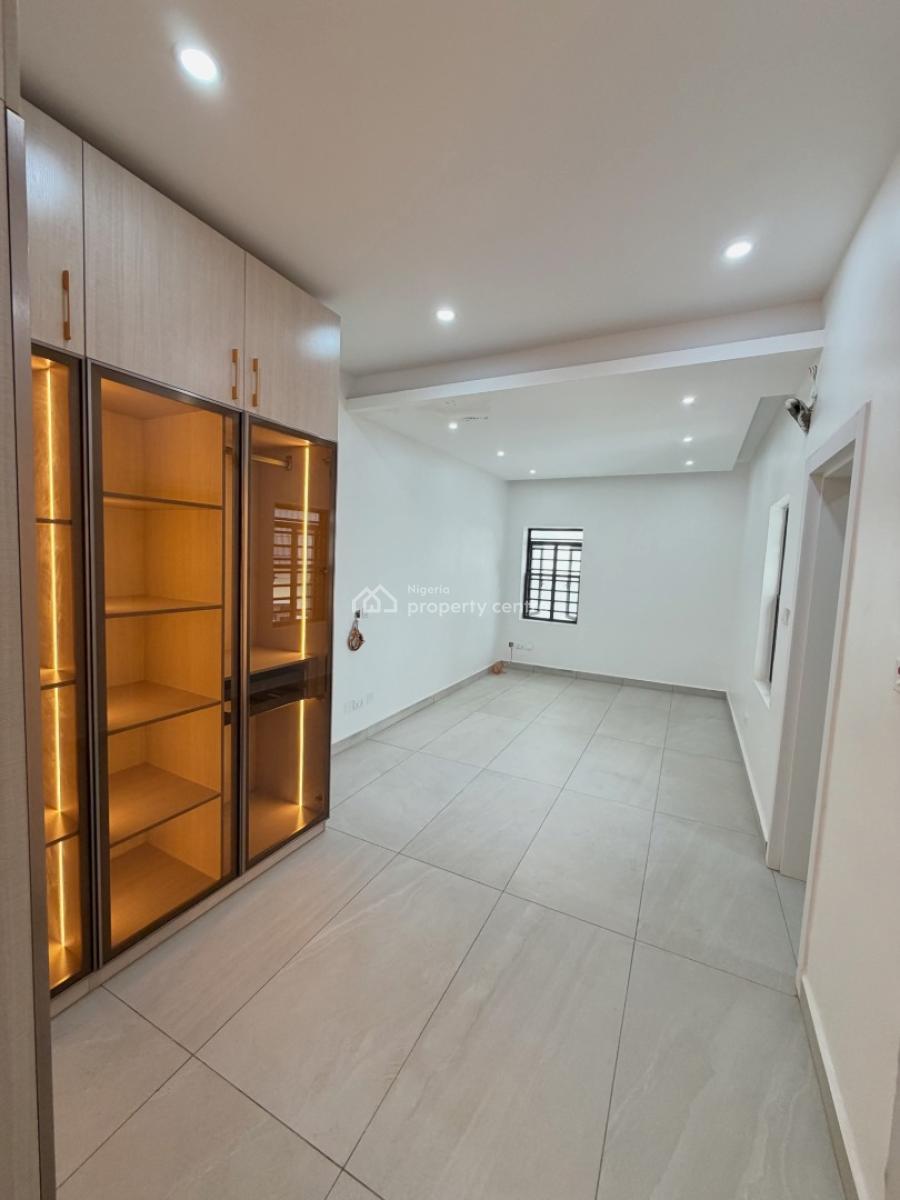 Newly Built 4 Bedroom Terrace Duplex with Private Compound and Room Bq, Guzape District, Abuja, Terraced Duplex for Rent