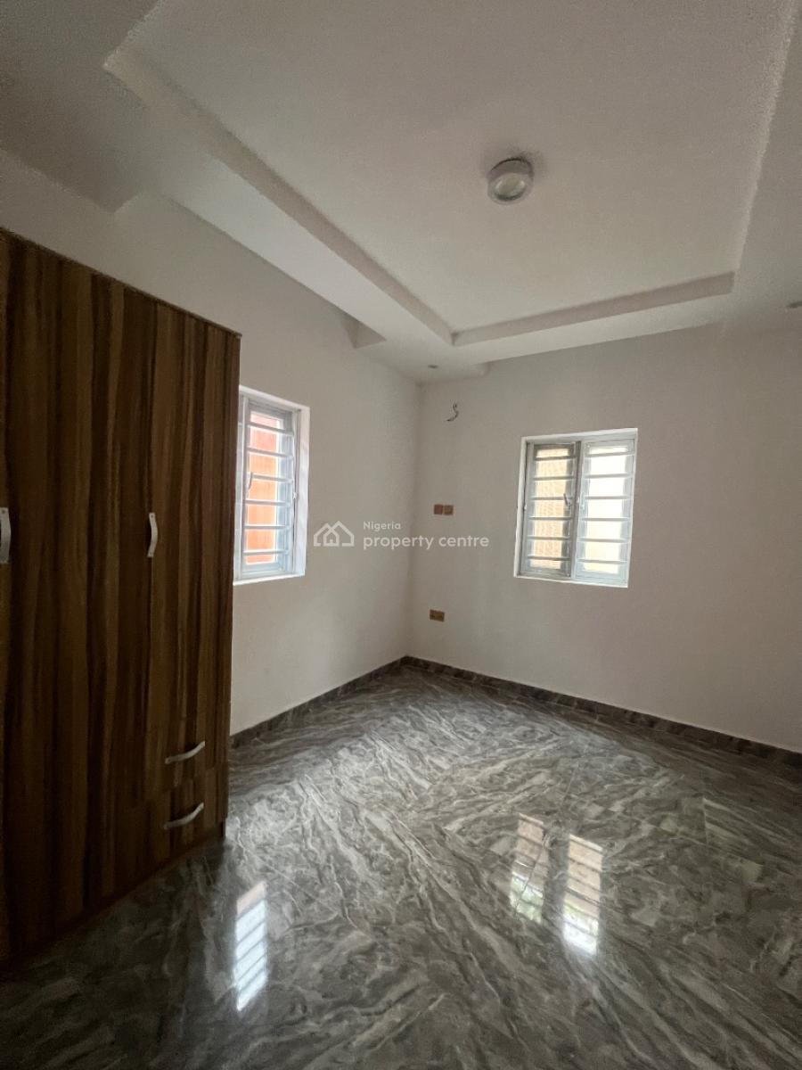 Standard 2 Bedroom Apartment on a Tarred Road, Awoyaya, Ibeju Lekki, Lagos, Flat / Apartment for Rent