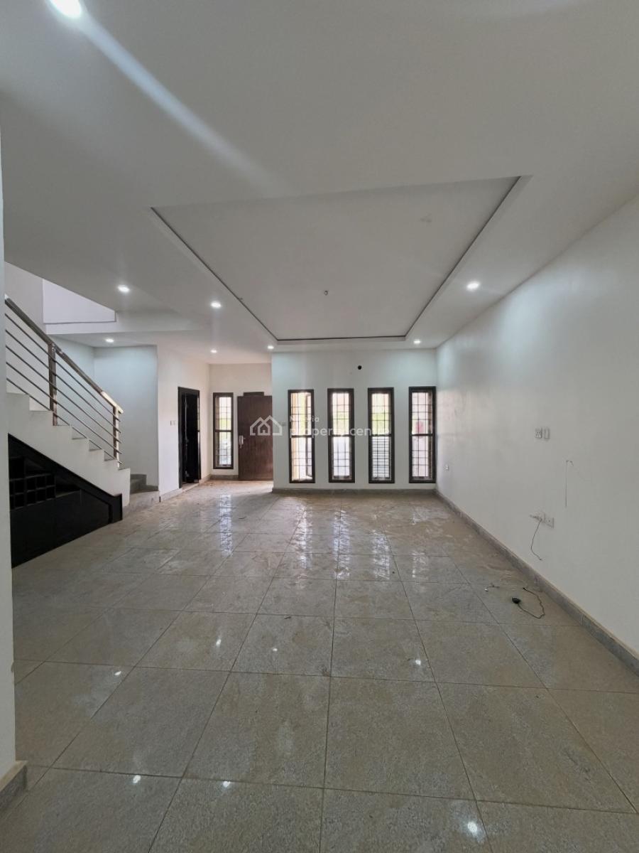 Newly Built 4 Bedrooms Terraced Duplex with a Bq, Guzape District, Abuja, Terraced Duplex for Rent