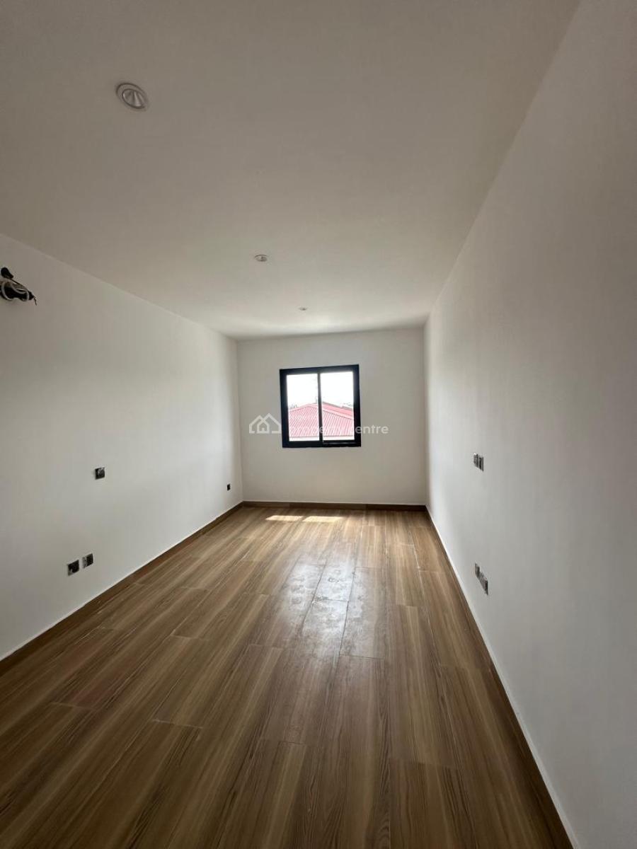 Luxury 4 Bedroom Apartment with Pool & 24/7 Power Supply, Ikoyi, Lagos, Flat / Apartment for Rent