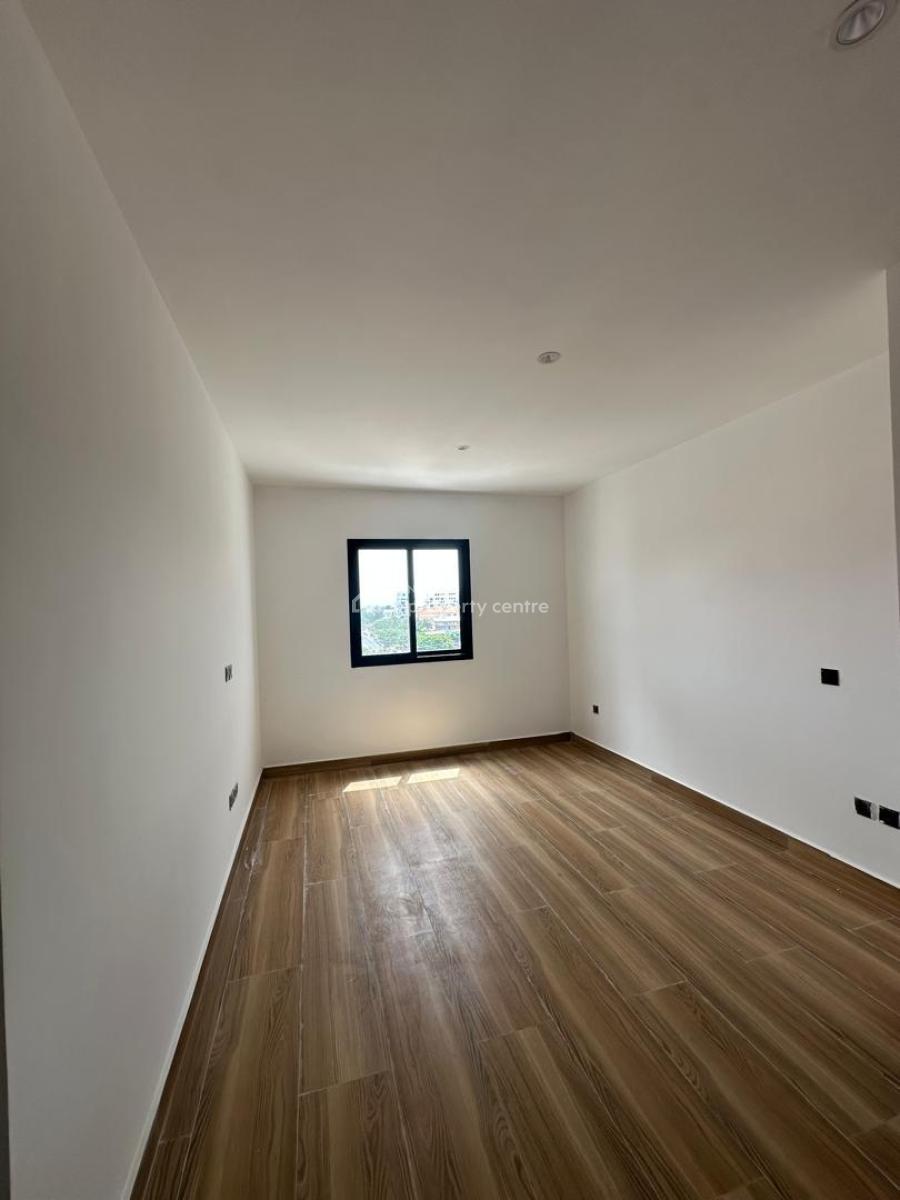 Luxury 4 Bedroom Apartment with Pool & 24/7 Power Supply, Ikoyi, Lagos, Flat / Apartment for Rent