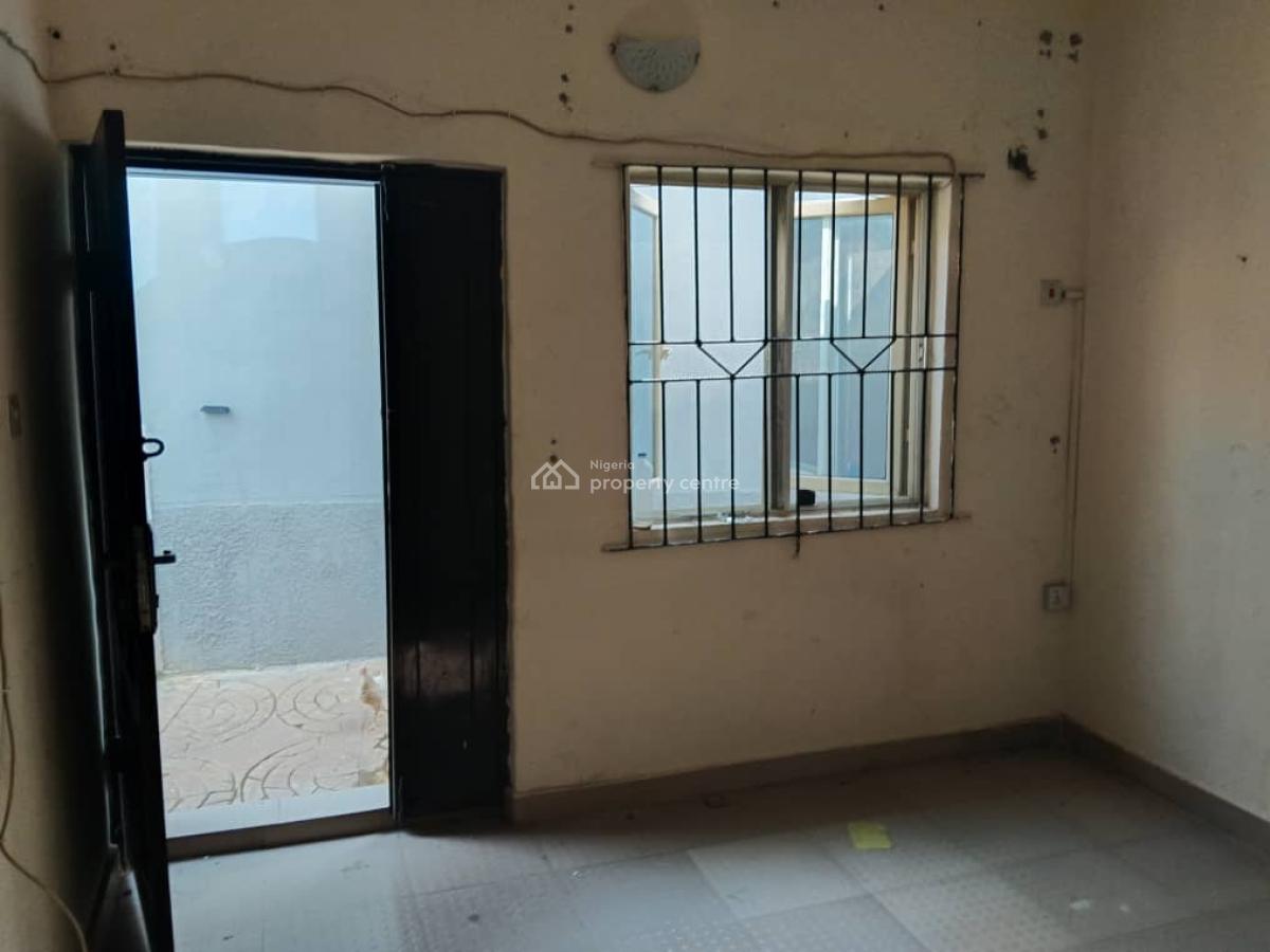 Miniflat with Two Toilet, Unity Avenue Ishawo Town Via Agric Bus Stop, Isawo, Ikorodu, Lagos, Mini Flat (room and Parlour) for Rent