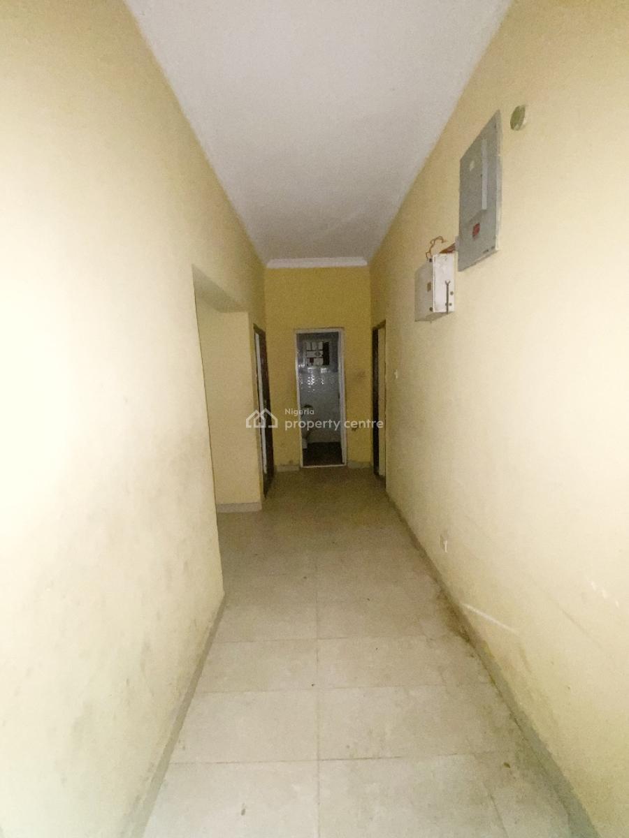 Luxury 3 Bedroom Flat, Gra Phase 1, Magodo, Lagos, Flat / Apartment for Rent