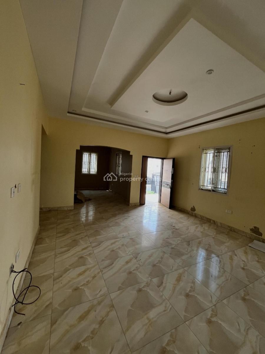 Luxurious 4 Bedroom Fully Detached Duplex in an Estate, Lugbe District, Abuja, Detached Duplex for Rent