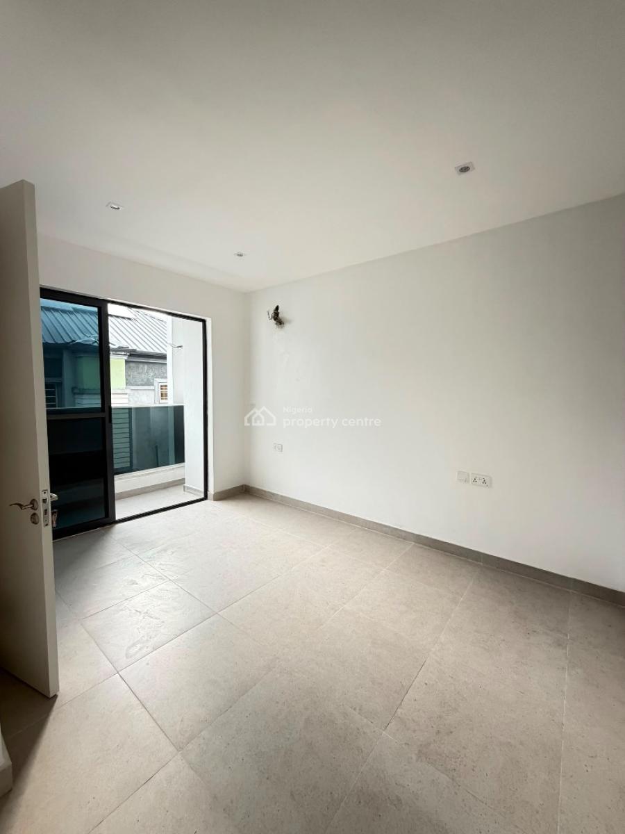 Very Spacious 3 Bedroom Apartment with Swimming Pool, Ikate, Lekki, Lagos, Flat / Apartment for Sale