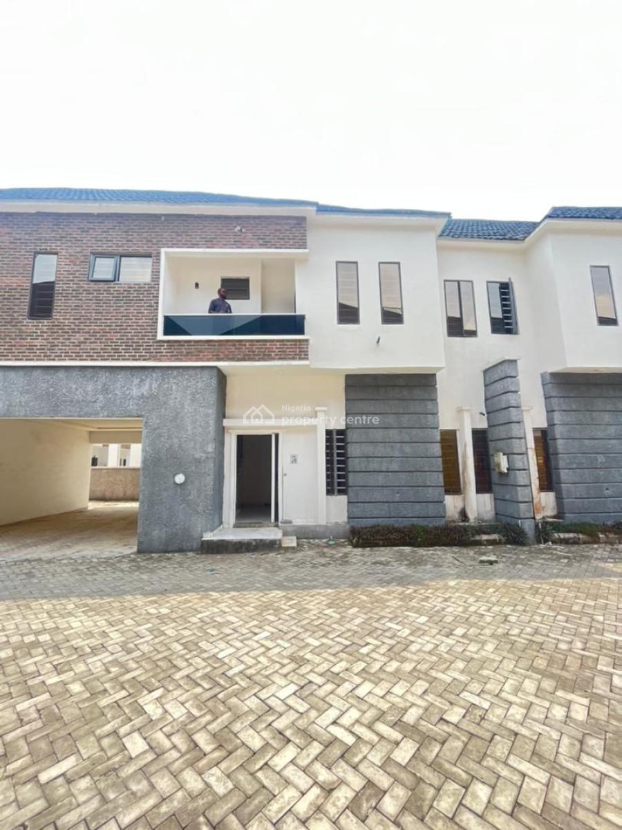 Serviced 4 Bedroom Duplex, Mini Court, Off Orchid Hotel Road, Lafiaji, Lekki, Lagos, Terraced Duplex for Rent