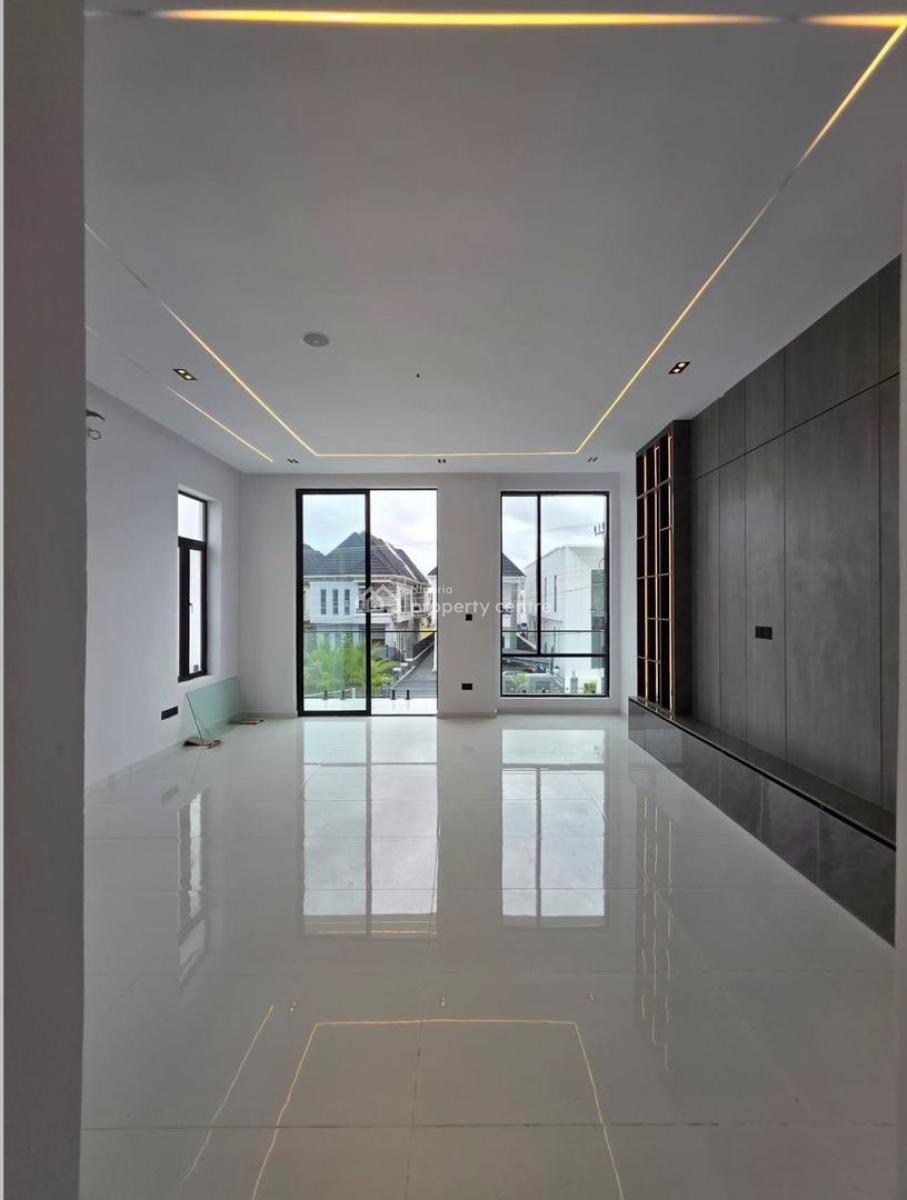 5 Bedroom Fully Detached Triplex, Lekki County, Ikota, Lekki, Lagos, House for Sale