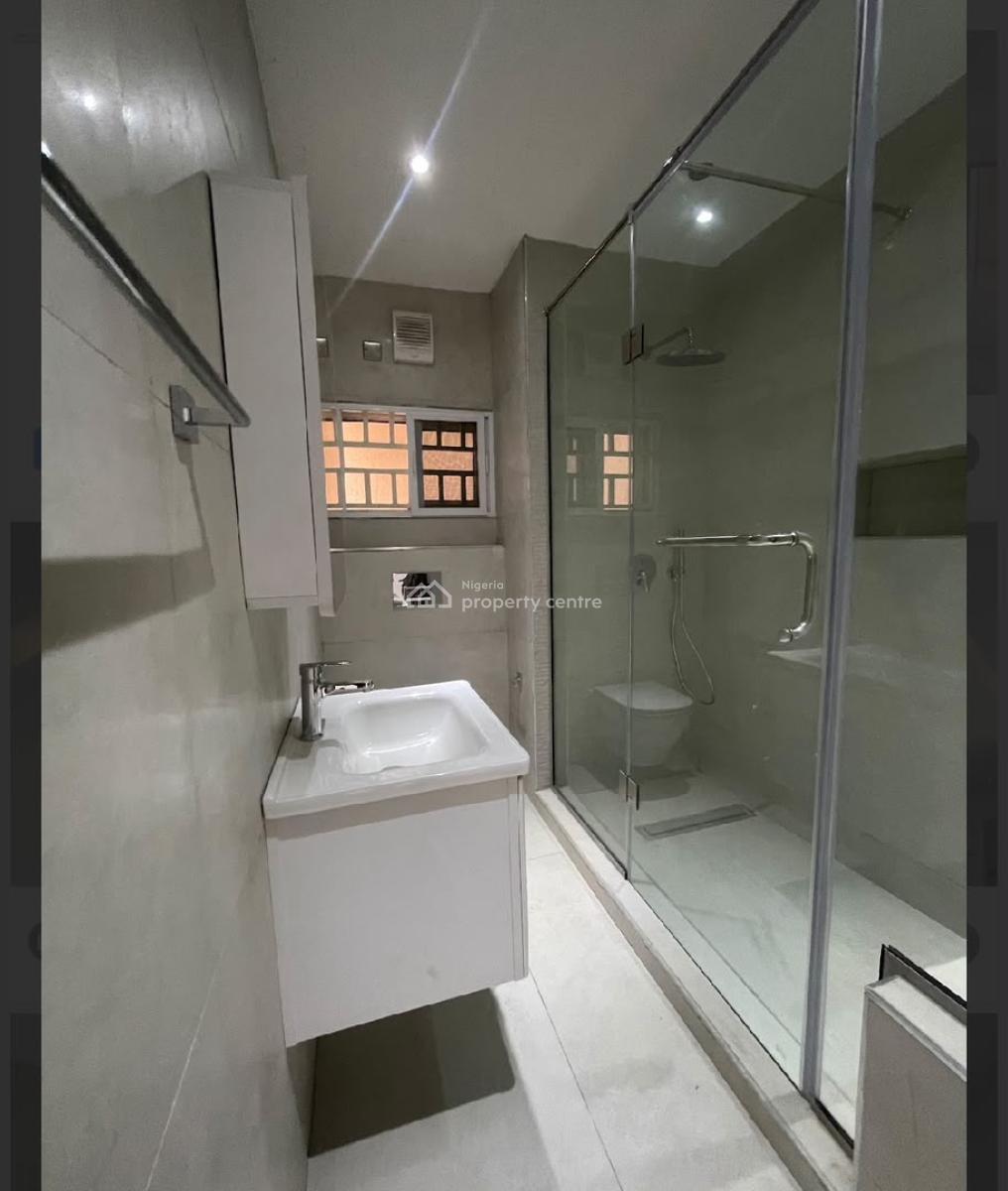 Beautiful 3 Bedroom with Pool, Gym, Children Playground & Basketball Court, Ikoyi, Lagos, Flat / Apartment for Rent