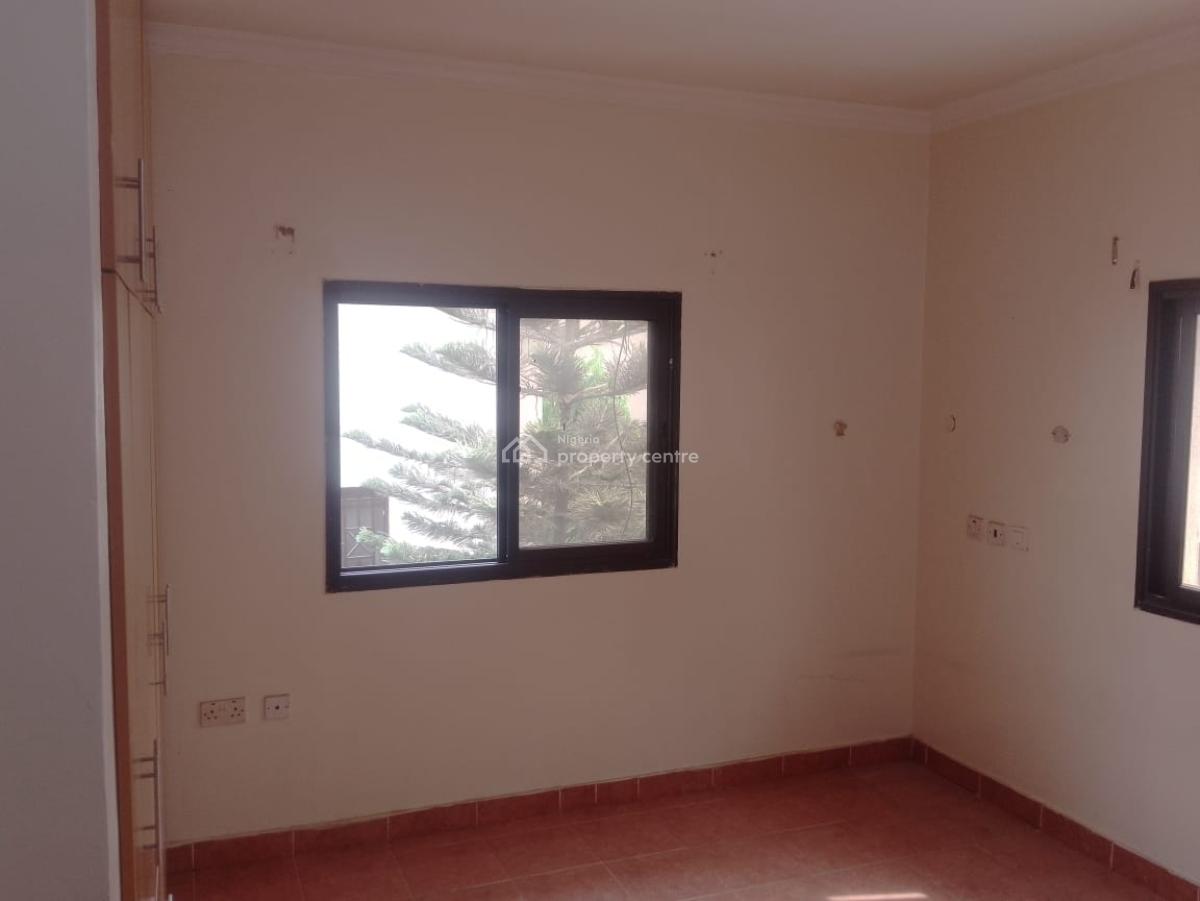 Sharp Spacious  Fairly Used Detached Duplex, Maitama District, Abuja, Detached Duplex for Sale
