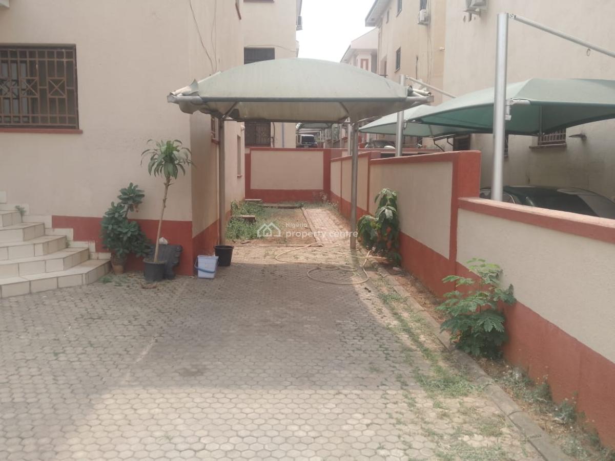 Sharp Spacious  Fairly Used Detached Duplex, Maitama District, Abuja, Detached Duplex for Sale