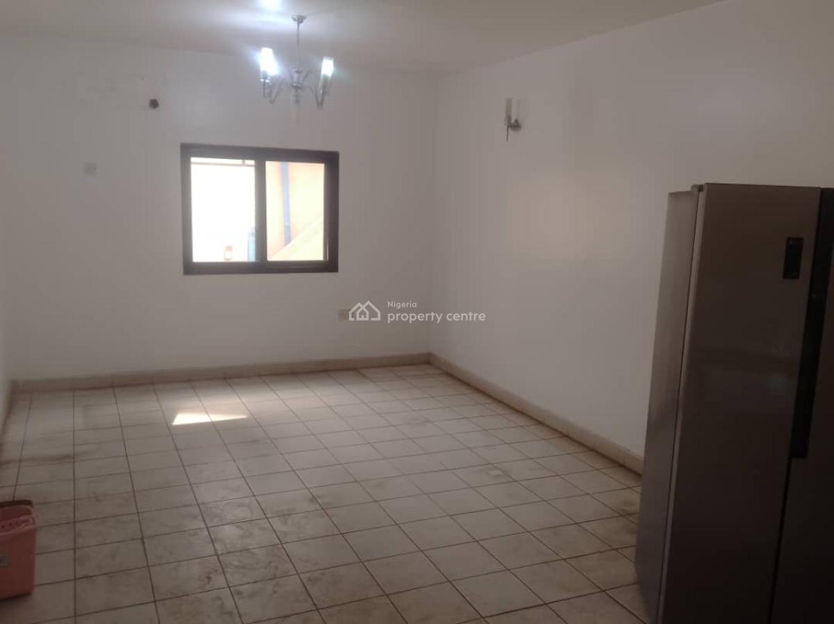 Sharp Spacious  Fairly Used Detached Duplex, Maitama District, Abuja, Detached Duplex for Sale