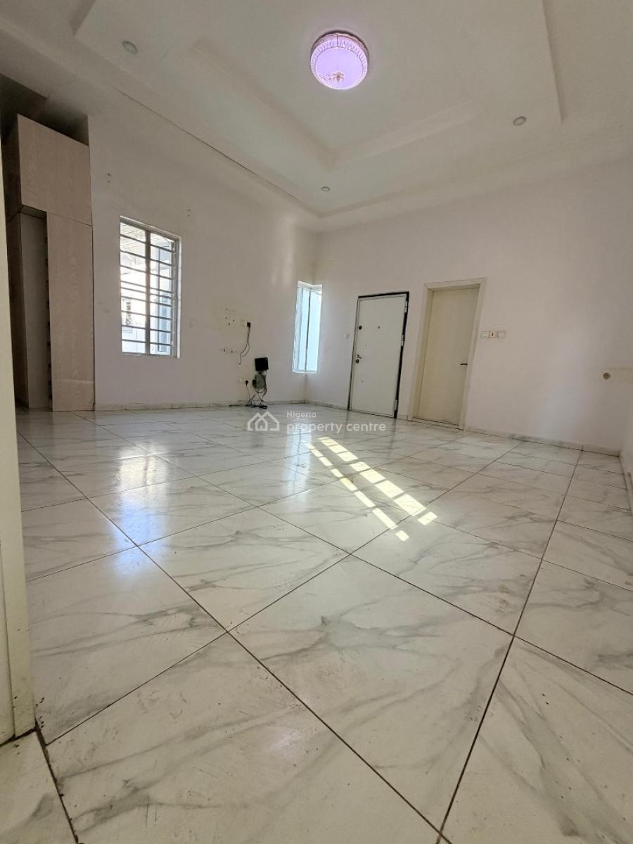 Masters Bedroom Upstairs Available, Osapa London, Lekki, Lagos, Self Contain (single Rooms) for Rent