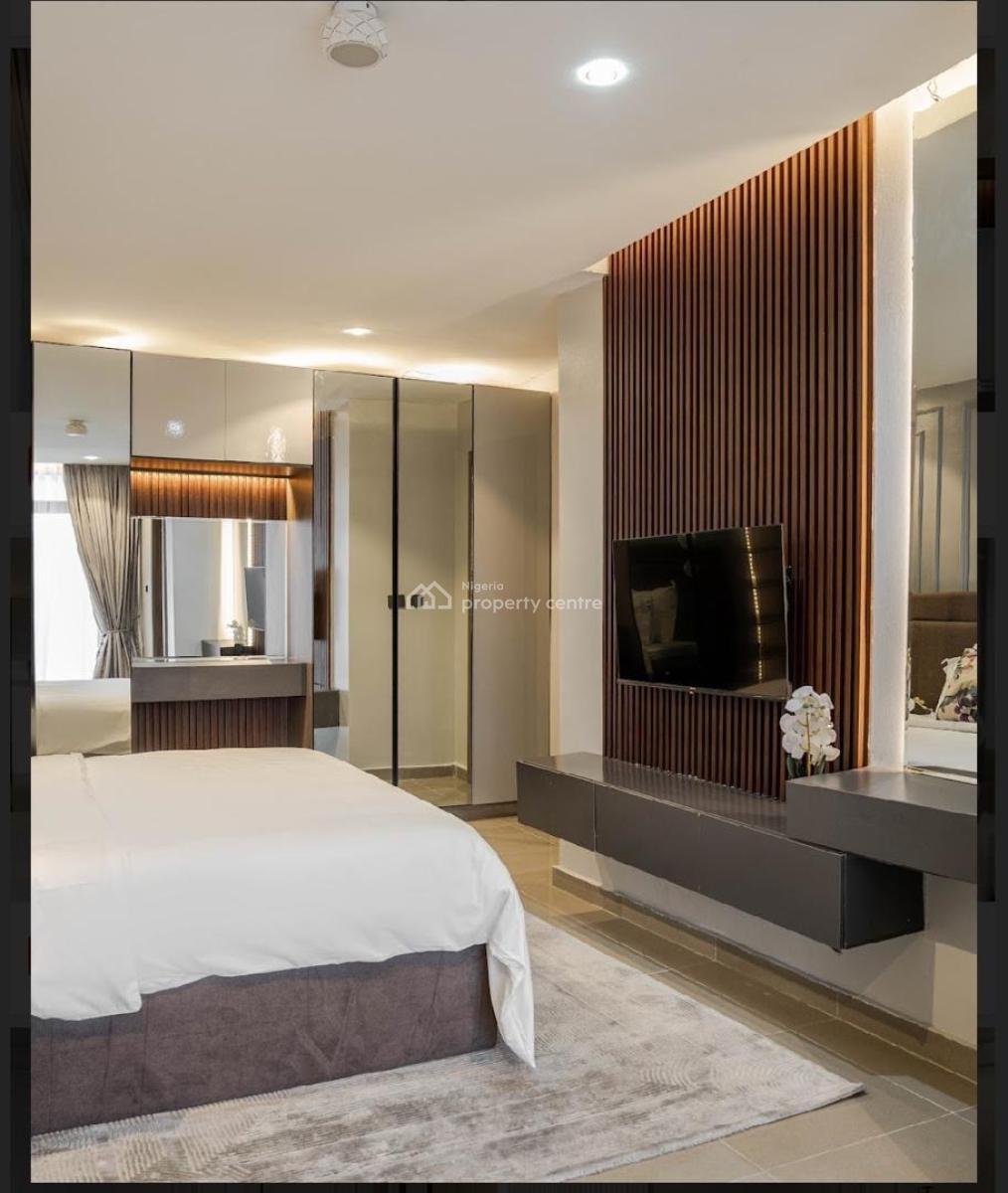 2 Bedroom Apartmen with Pool,gym,ps5,tennis Court &, Lekki Phase 1, Lekki, Lagos, Flat / Apartment Short Let