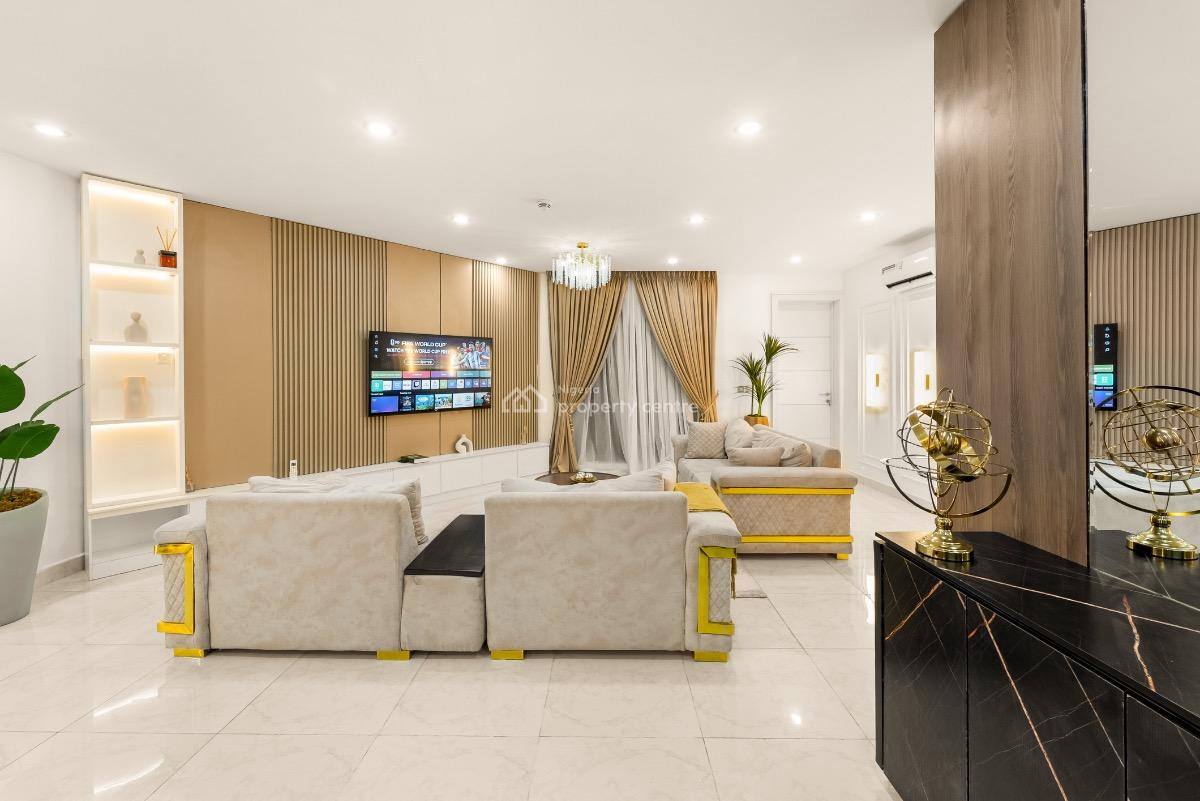 Serviced 3bedroom with Pool & Gyn, Sinari Adaranijo, Victoria Island (vi), Lagos, Flat / Apartment Short Let