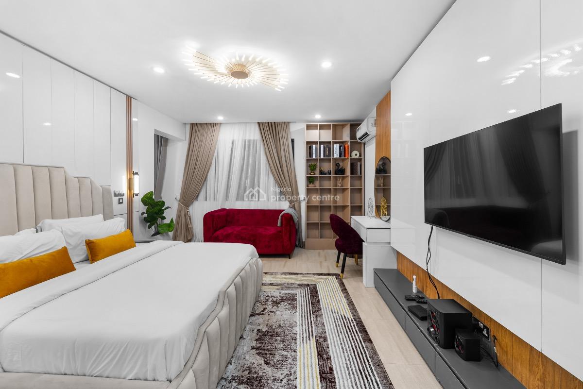 Serviced 3bedroom with Pool & Gyn, Sinari Adaranijo, Victoria Island (vi), Lagos, Flat / Apartment Short Let